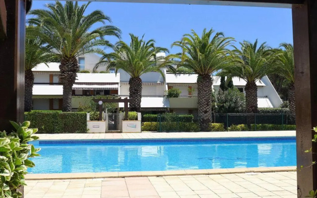 Les Cyprianes - Inh 27521