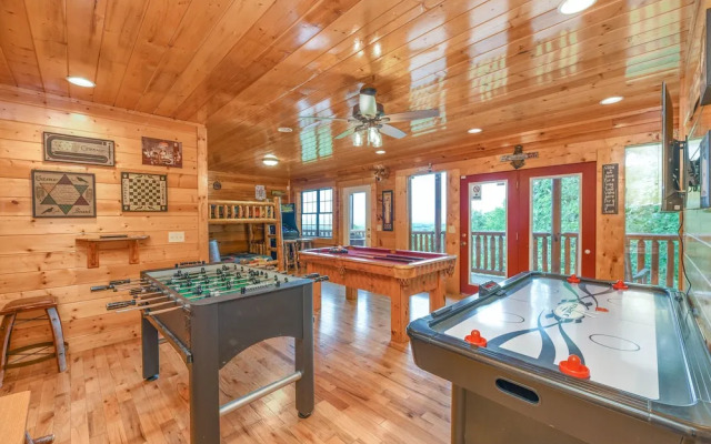 SmokyStays Bears Den Cabin