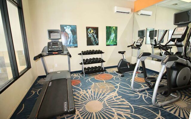 Spark by Hilton La Crosse Onalaska