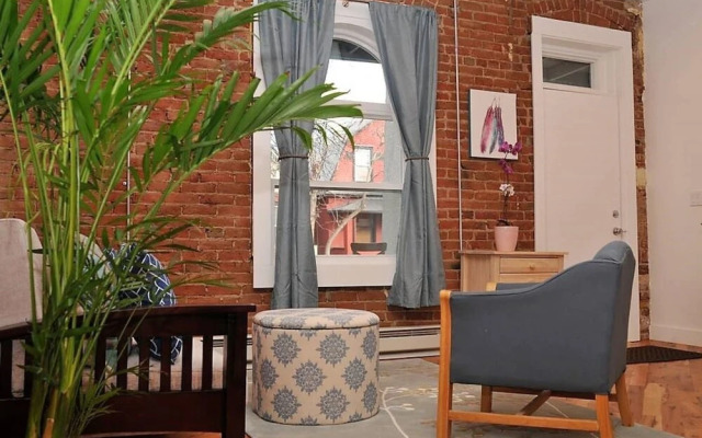 The Historical Baker Hideaway