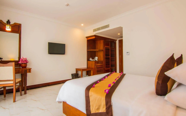 Glorious Hotel & Spa