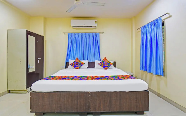 Fabhotel Executive pearl Inn - Nr Twin tower