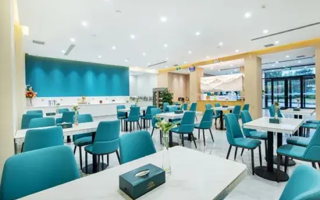 Great Wall Smart Hotel (Zhengda Yi Affiliated Hospital Railway Station)
