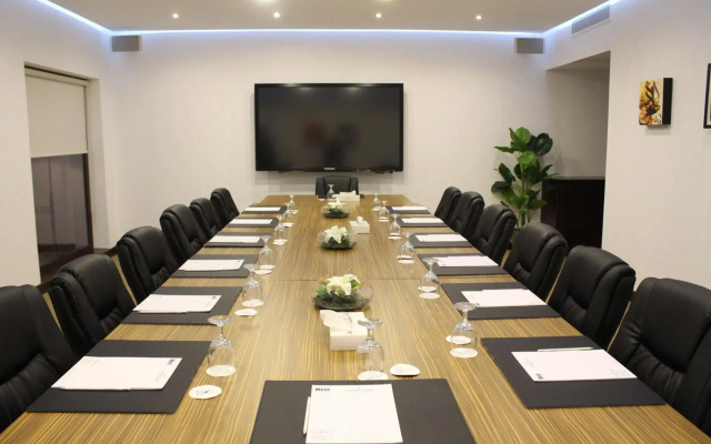 Golden Tulip Bahrain