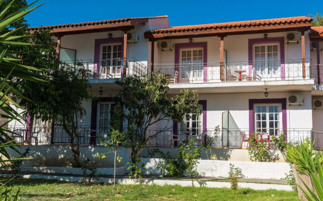 Terra Mare Hotel