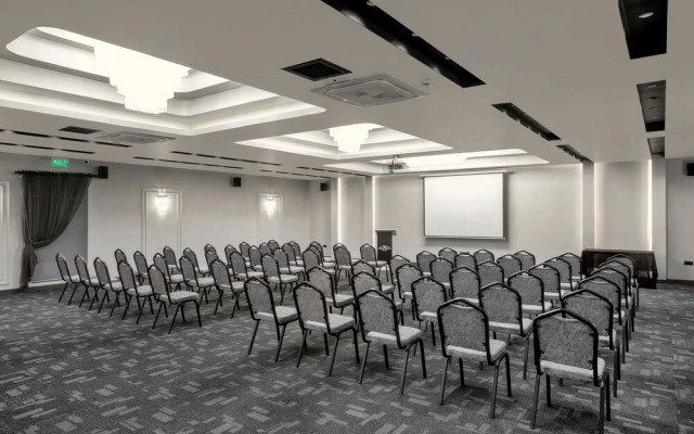 Luxon Hotel Sakarya
