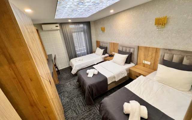 Fengo Hotel