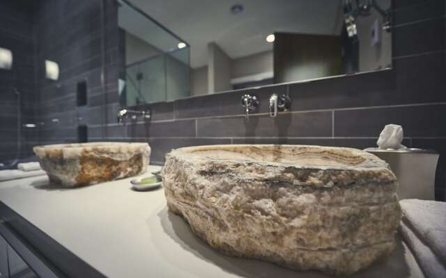 The Luxus Boutique Hotel