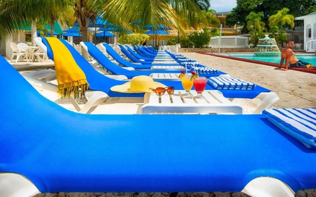 SeaGarden Beach Resort - All Inclusive