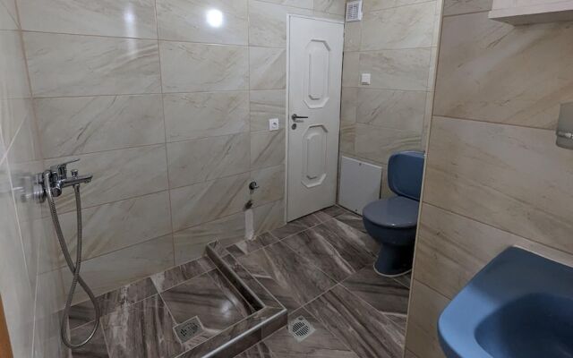 Achilleas Rentals in Kamena Vourla