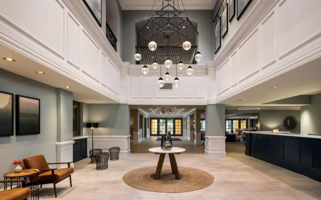 Tommy Bahama Miramonte Resort & Spa