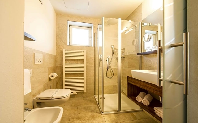Hotel Zum Tiroler Adler