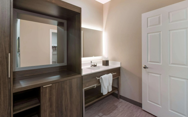 Best Western La Place Inn