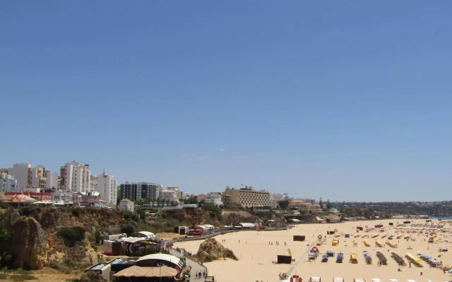 Mesa e Casa Encantada - Praia da Rocha