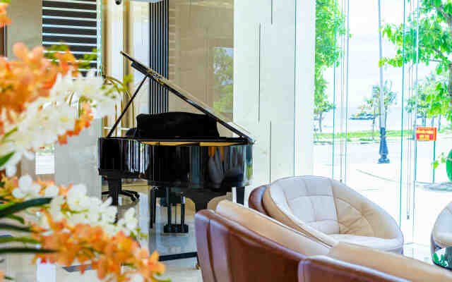 Grand Gold Hotel