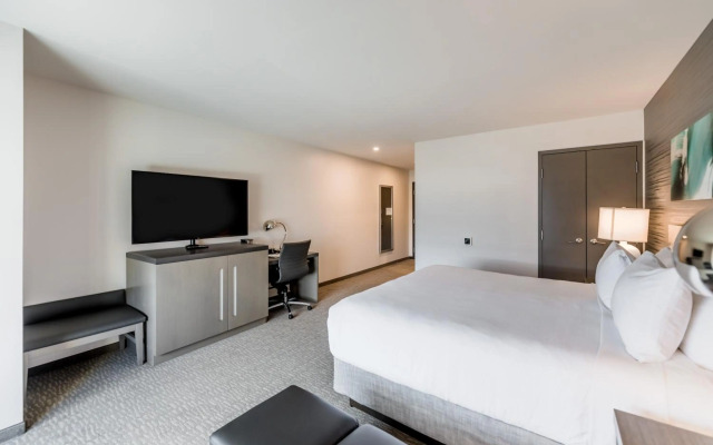 Hyatt House Winnipeg-South/Outlet Collection