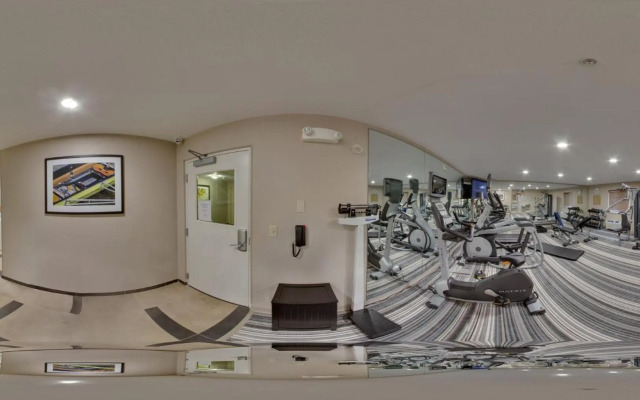Candlewood Suites Jacksonville East Merril Road by IHG