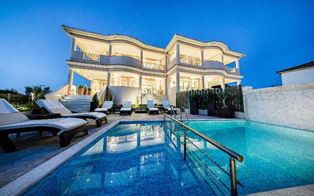Planet Villas