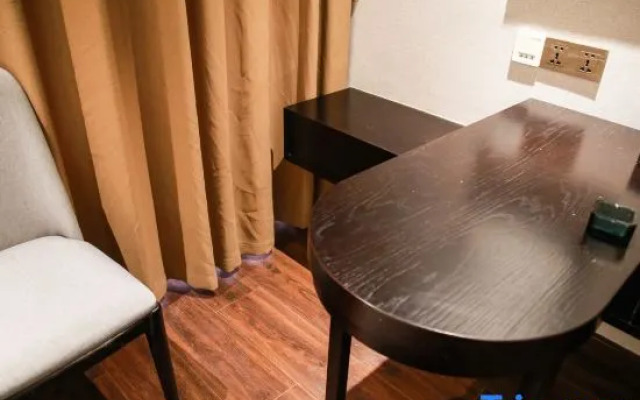 Xiaolehui Nanshan Holiday Hotel