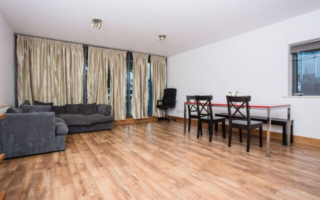 Bright 2Bed Water Side Flat