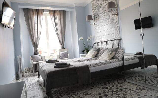 Apartments Monaco