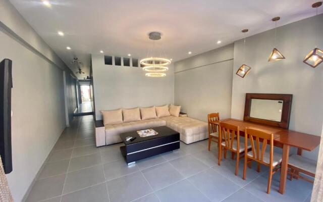 Central Square Family Apartment