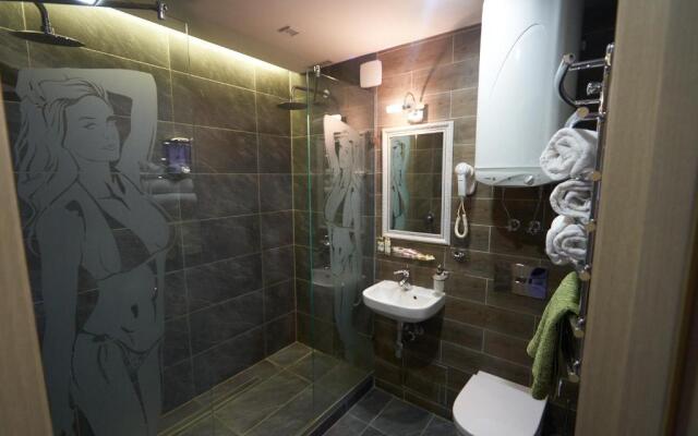 Apartment on Pobeda 4 with sauna