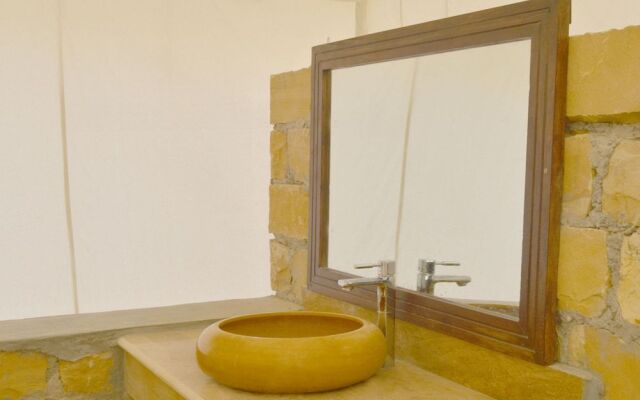 Desert Gateway Resorts