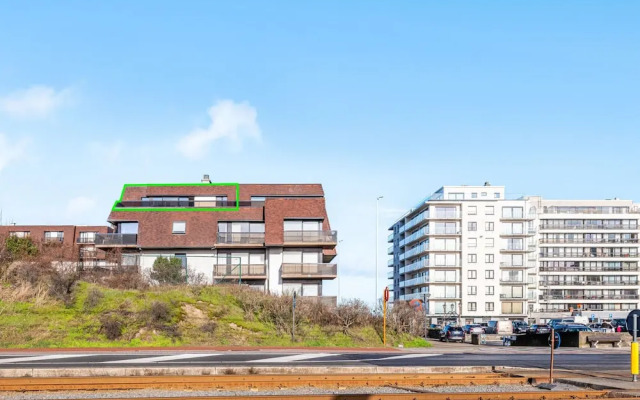 Apartment Near Oostduinkerke Nature Reserve