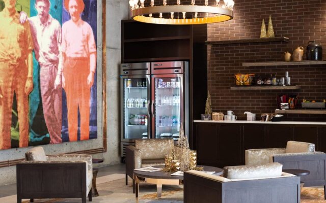 Hotel Indigo Tulsa DWTN-Entertainment Area by IHG