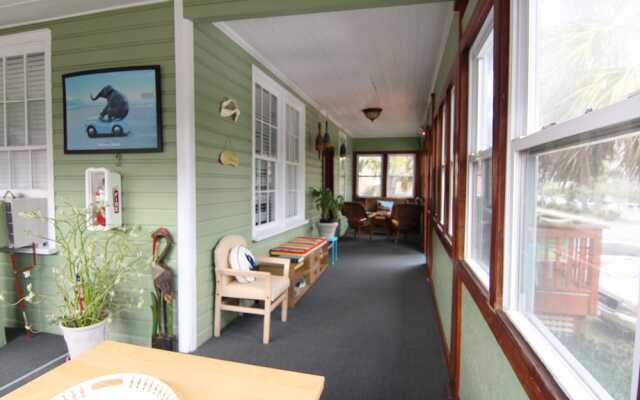 Holliday Inn Of Folly Beach