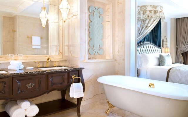 The Castle Hotel, a Luxury Collection Hotel, Dalian