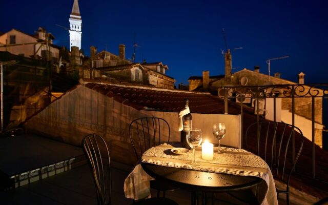 Old Town Splendid Apartments by Irundo