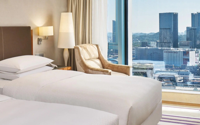 Four Points® by Sheraton Guangzhou Financial City, Tianhe