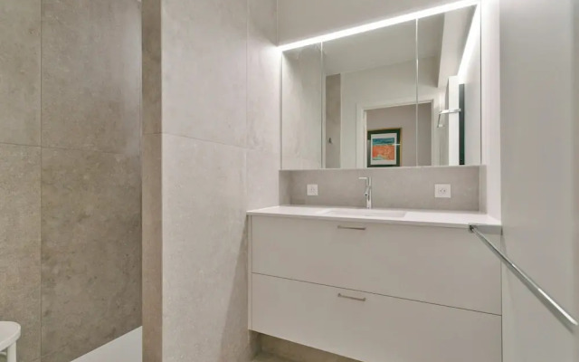 Apartment for 4 People With Balcony