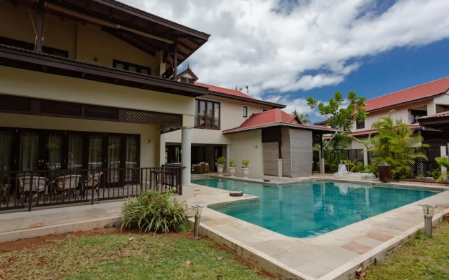 Spas Villas