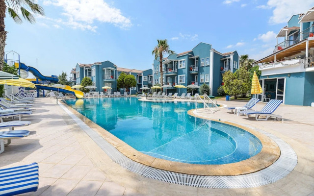 Blue Pearl Hotel & Apartments