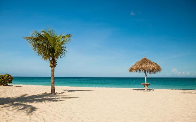 HH-2Bdr422 - Aruba's Harbour Paradise