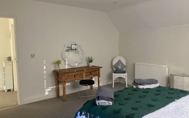 5br-10guests-fireplace-hottub-pets ok - Parking