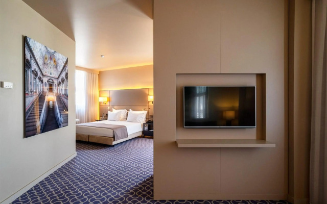 Hotel Dom Henrique Downtown