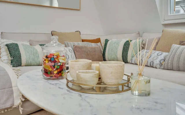 Amazing Historical Parisien Loft Next TO Louvre Area ! - 4