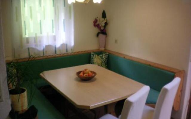 Haus Enzian