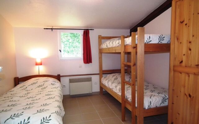 Detached House With Terrace in South Dordogne