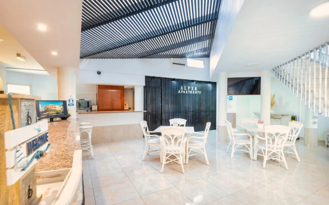 Alper Apartments