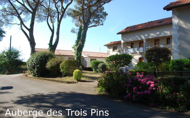 Auberge Des Trois Pins