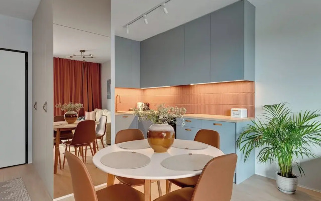 Doki Living - Foodhall & Parking by Downtown Apartments
