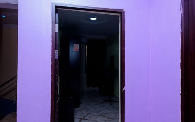 D'Tavern Apartment
