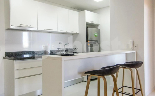 Hermoso y cómodo apartamento cerca del Sh del sol 1D010