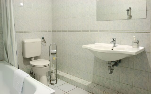 Chesscom Hotel