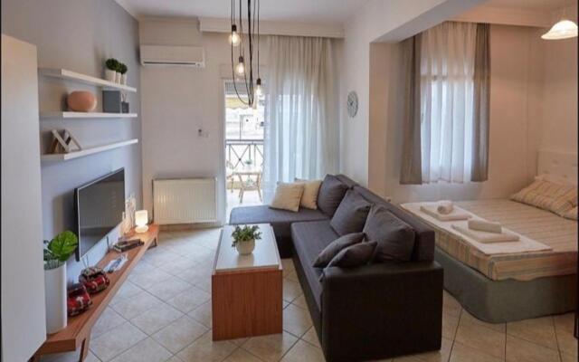 LUXURY STUDIO in Xanthi